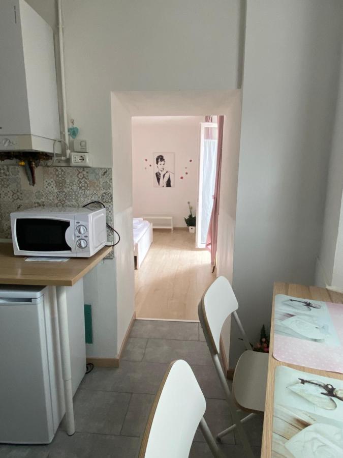 Il Nido Di Tiffany Apartamento Massino Visconti Exterior foto