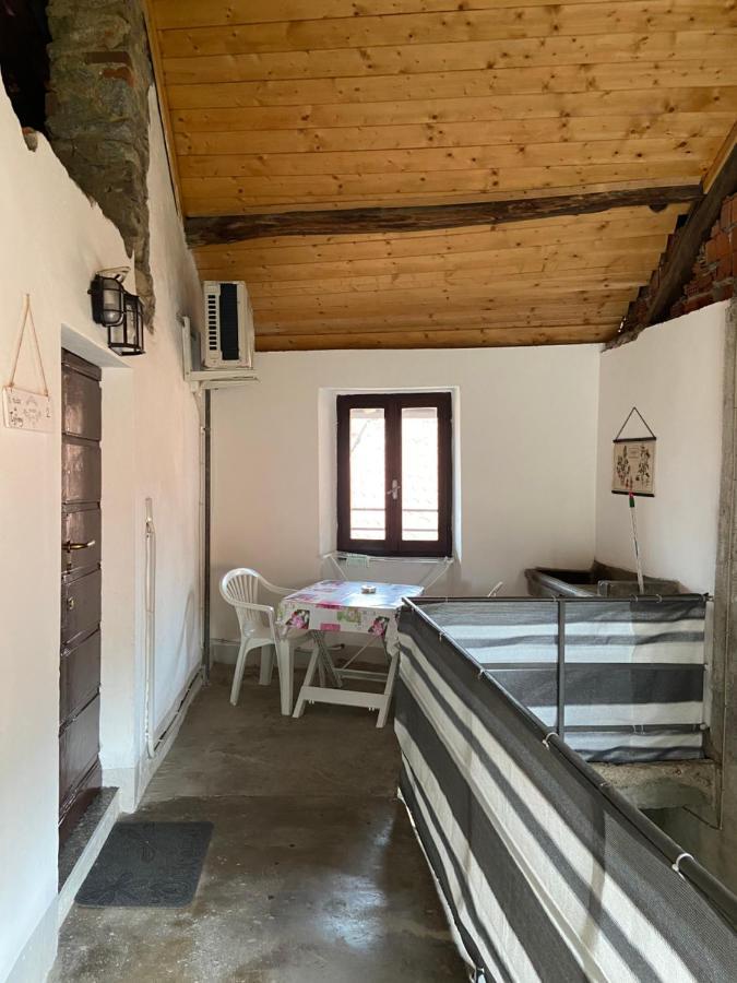 Il Nido Di Tiffany Apartamento Massino Visconti Exterior foto