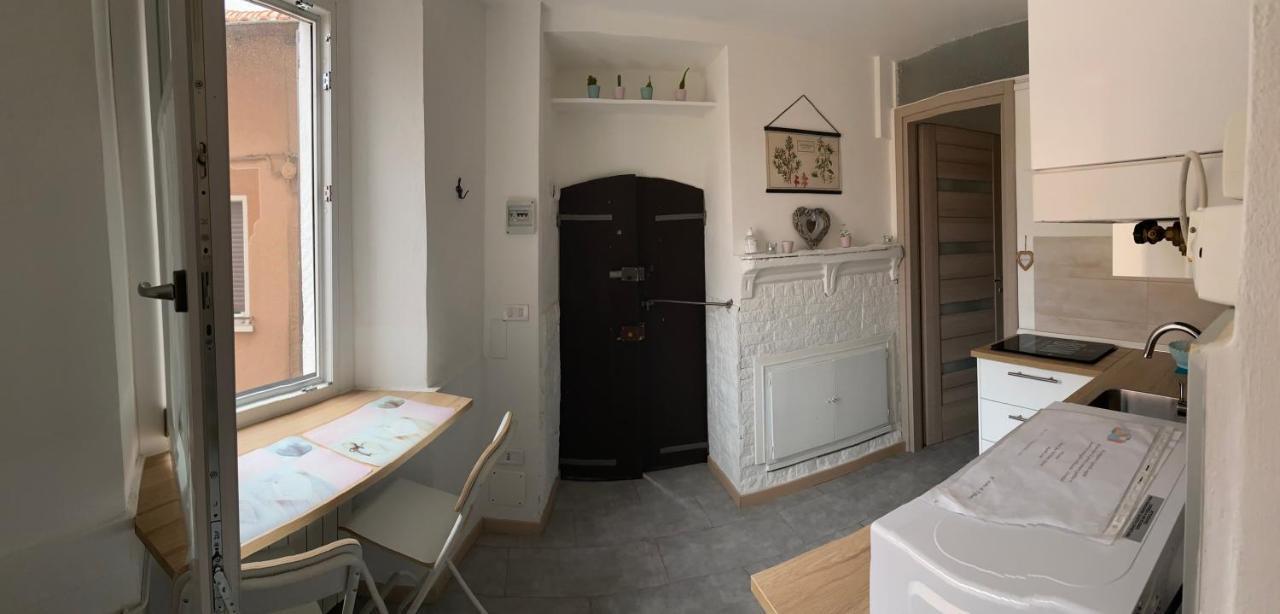 Il Nido Di Tiffany Apartamento Massino Visconti Exterior foto