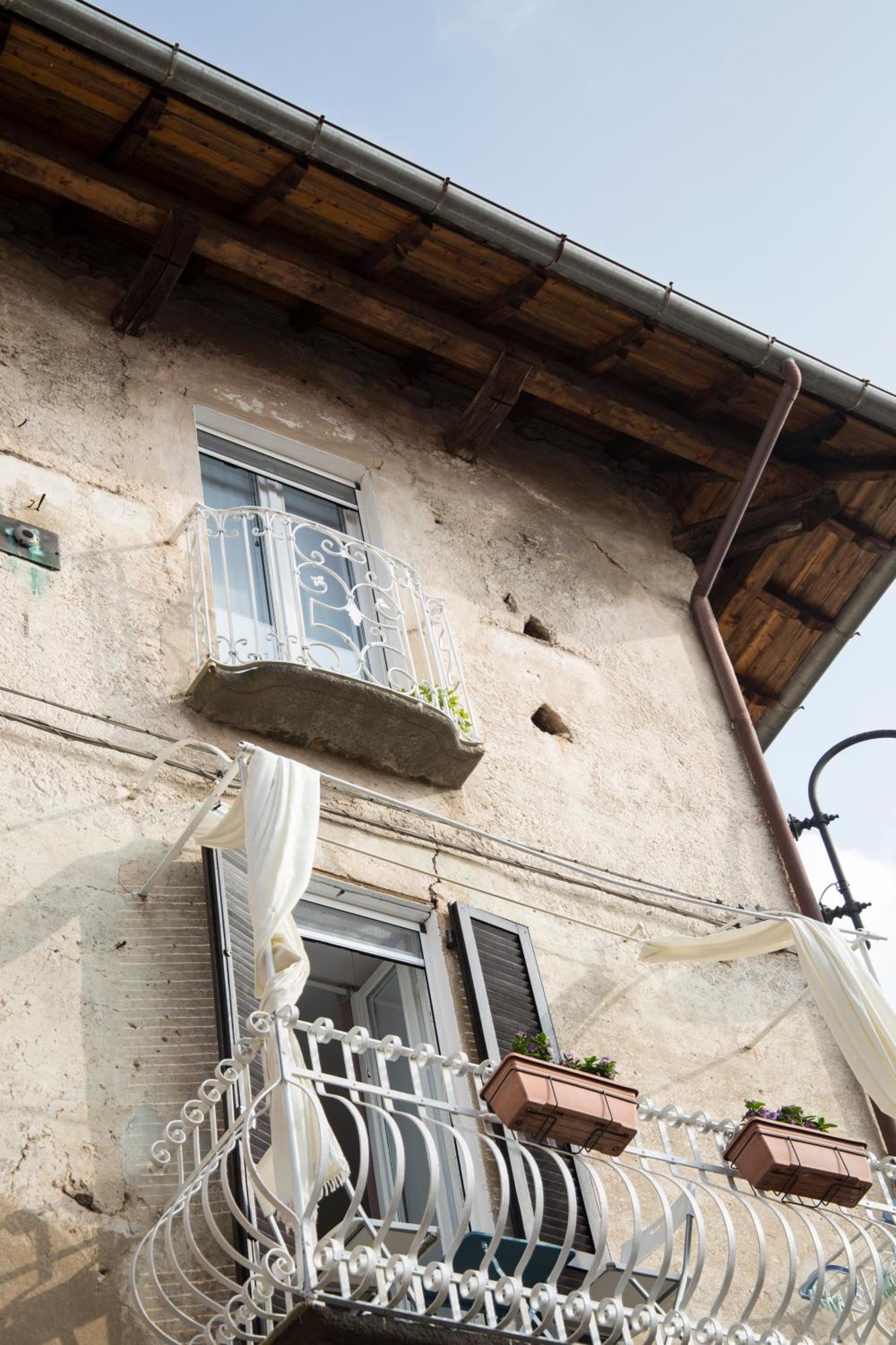 Il Nido Di Tiffany Apartamento Massino Visconti Exterior foto